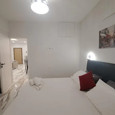 Cultural Hub Apartment