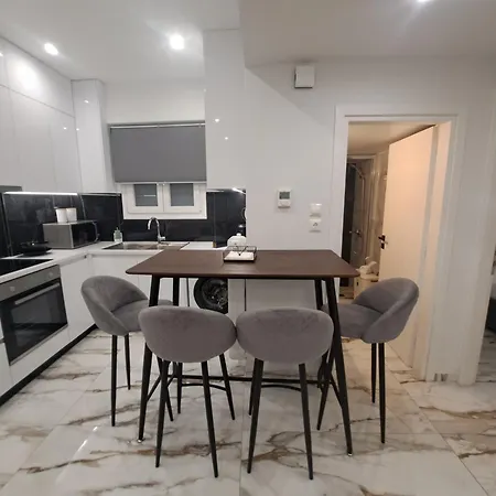 Cultural Hub Apartment